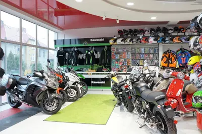 Dobek Racing Salon i Sklep Motocyklowy Skutery Quady ATV